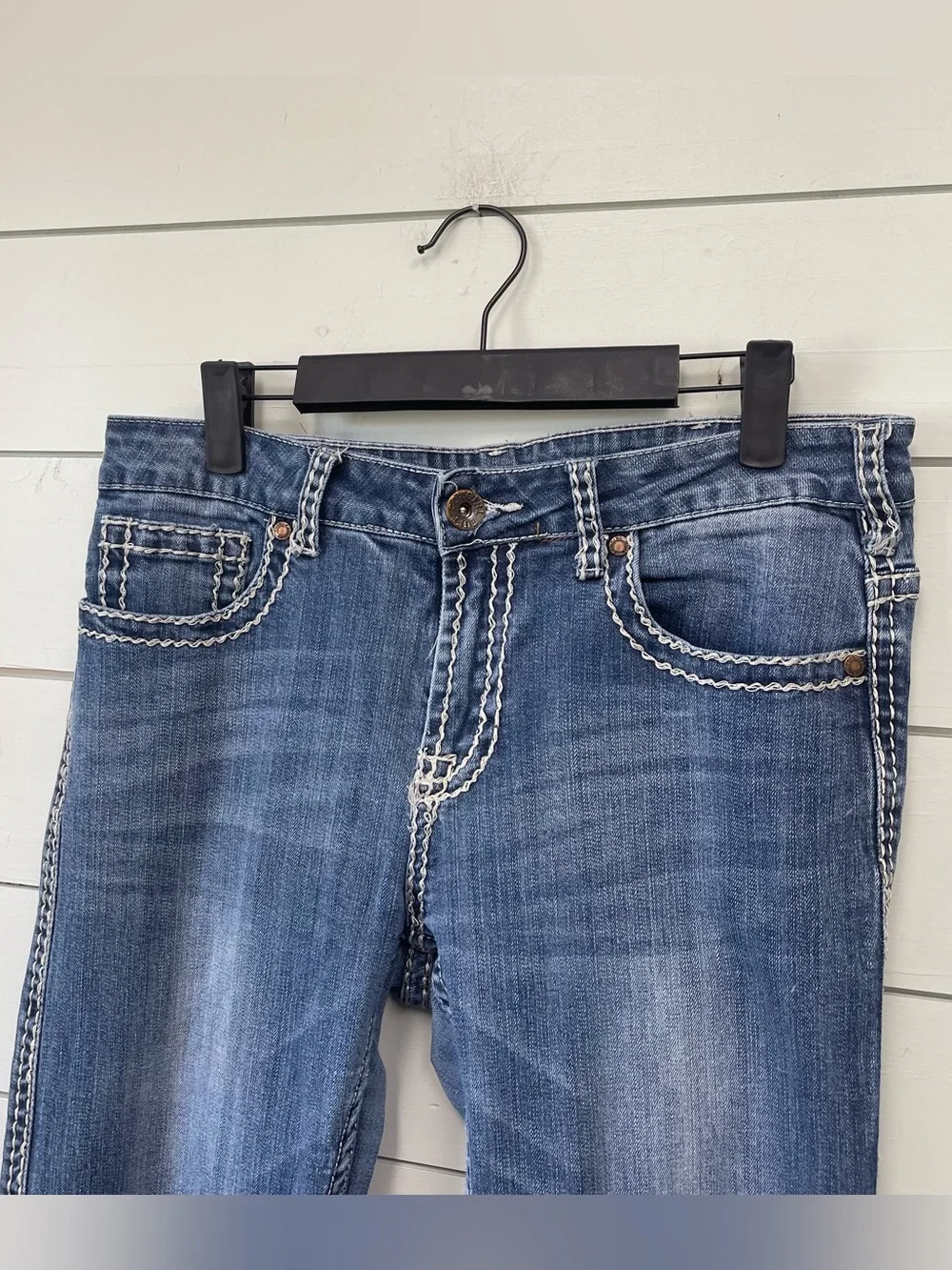 Cowgirl Tuff Company‎ Demi Cream dark blue denim jeans women’s size 30 X 33